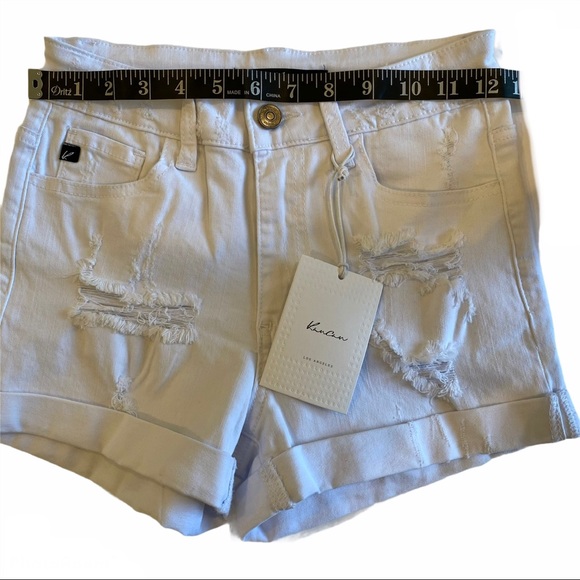 KanCan White Distressed Denim Shorts NWT 3/25 - Picture 10 of 12